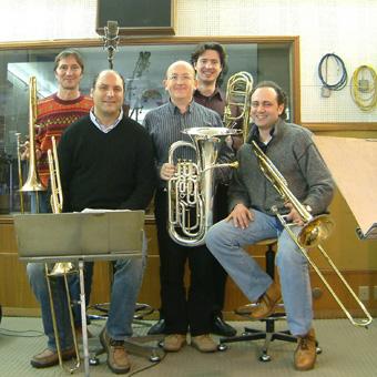 Musicians in relaxed mood at the end of the recording session in Rome, 12th Feb.2004 - 20080617112423.jpg